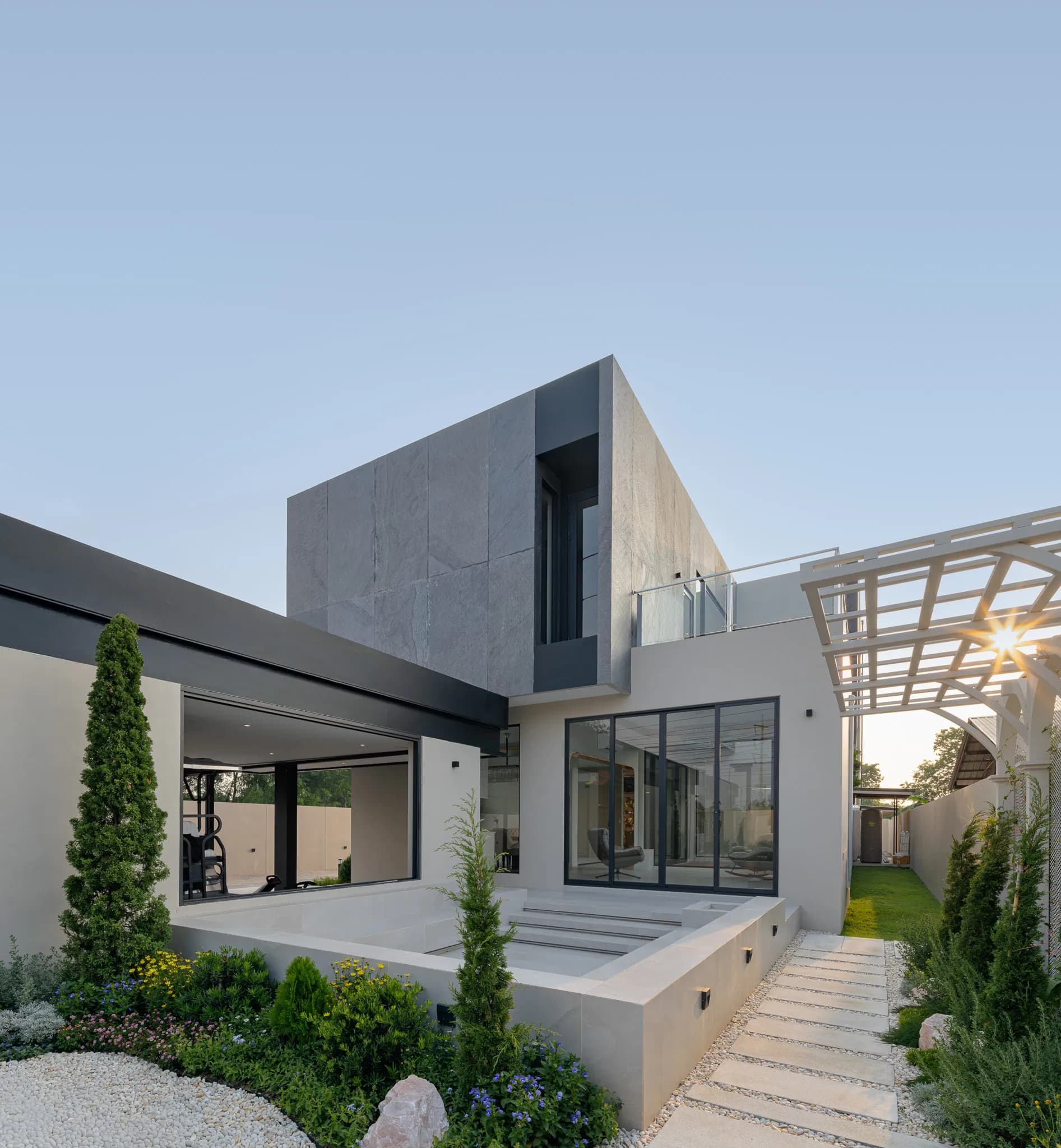 Gallery image 8